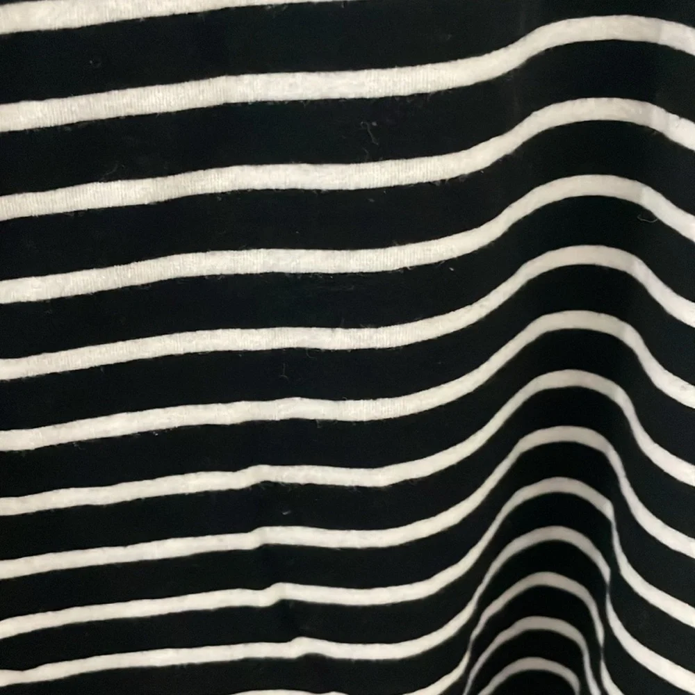 Black and White Striped Maternity Tank Top XL - Picture 3 of 6